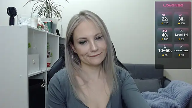 Sunny bunny6 online show from 27, 1, 2025