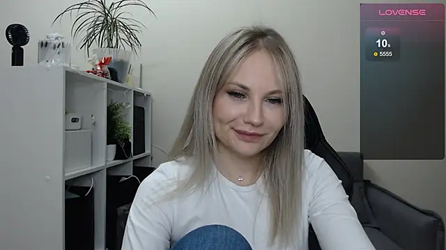 Sunny bunny6 online show from 7, 3, 2025