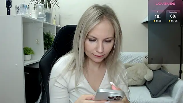 Sunny bunny6 online show from 17, 10, 2025