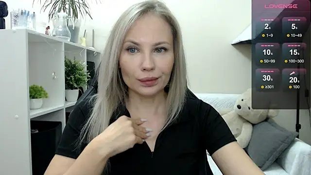 Sunny bunny6 online show from 20, 10, 2025