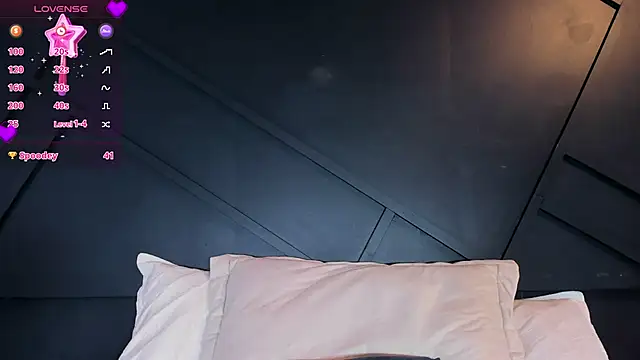 Emilyh  online show from 23, 1, 2025