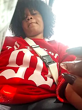 Snapshot of DANIELA_MICHEL chatting on 8, 2, 2025 DANIELA MICHEL online show from 8, 2, 2025