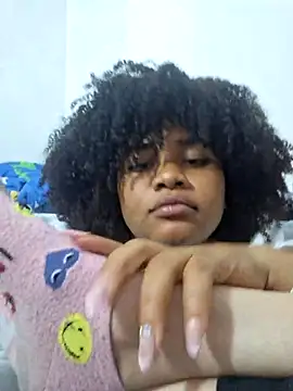 Snapshot of DANIELA_MICHEL chatting on 13, 3, 2025 DANIELA MICHEL online show from 13, 3, 2025