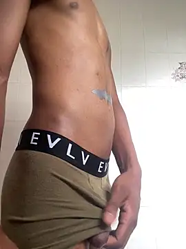 Snapshot of soulbreaker12 chatting on 5, 1, 2025 soulbreaker12 online show from 5, 1, 2025