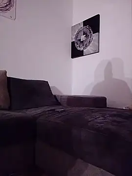 mikaaaaase online show from 2, 3, 2026