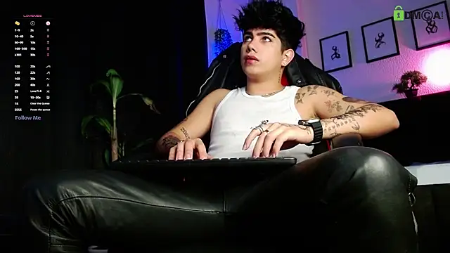 Snapshot of LyleBennett_ chatting on 28, 3, 2026 LyleBennett online show from 28, 3, 2026