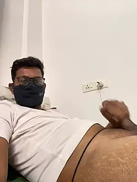 Snapshot of indboy chatting on 11, 12, 2024 indboy online show from 11, 12, 2024