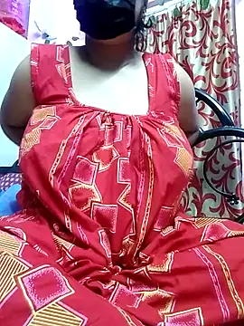 Snapshot of BERRY_00 chatting on 5, 3, 2025 BERRY 00 online show from 5, 3, 2025