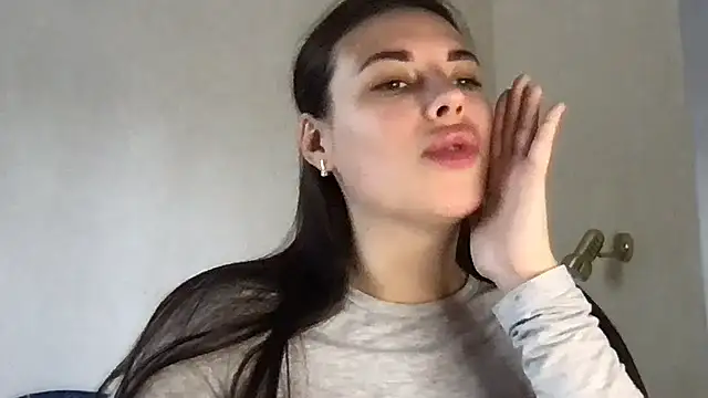 Snapshot of MoonriseGoddess chatting on 29, 4, 2026 MoonriseGoddess online show from 29, 4, 2026
