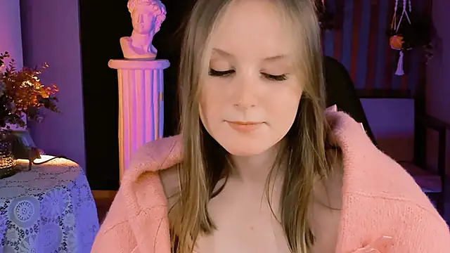 VivienLeeigh online show from 24, 1, 2025