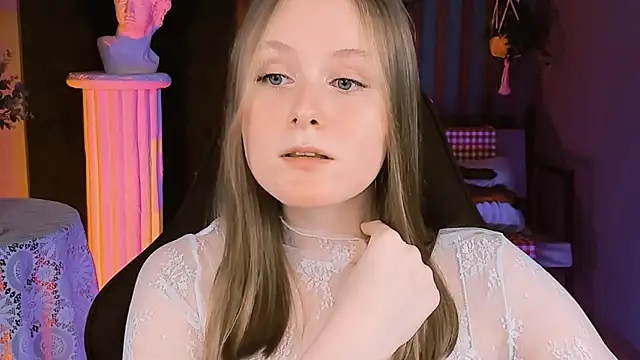 VivienLeeigh online show from 5, 2, 2025