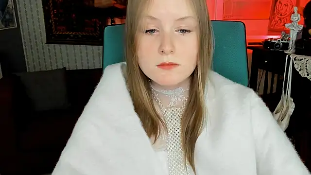 VivienLeeigh online show from 9, 2, 2025