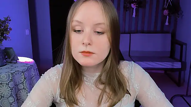 VivienLeeigh online show from 15, 2, 2025