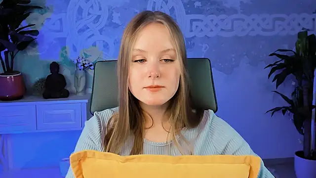 VivienLeeigh online show from 1, 3, 2025