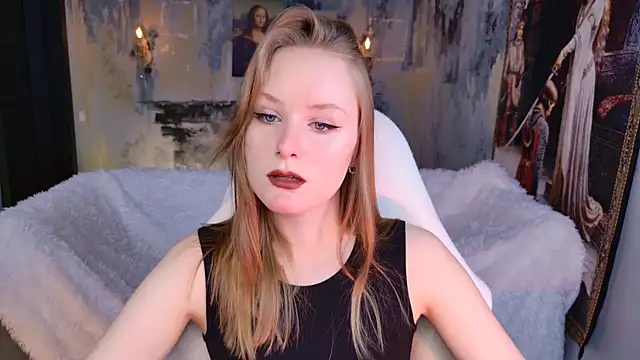 VivienLeeigh online show from 3, 4, 2026