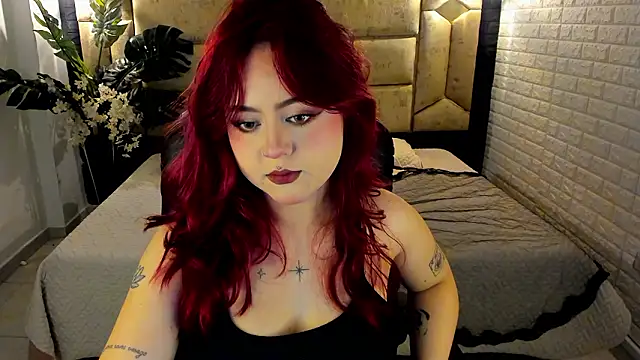 Snapshot of crimson_tati_ chatting on 7, 3, 2026 crimson tati online show from 7, 3, 2026