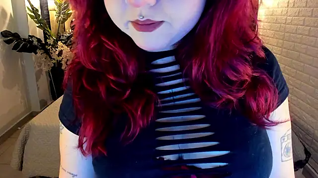 Snapshot of crimson_tati_ chatting on 14, 3, 2026 crimson tati online show from 14, 3, 2026