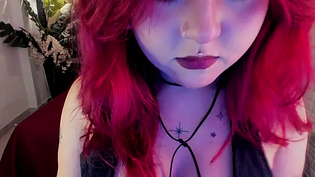 Snapshot of crimson_tati_ chatting on 10, 4, 2026 crimson tati online show from 10, 4, 2026