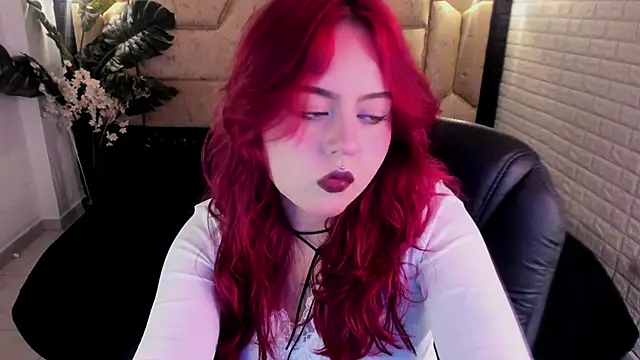 Snapshot of crimson_tati_ chatting on 11, 4, 2026 crimson tati online show from 11, 4, 2026