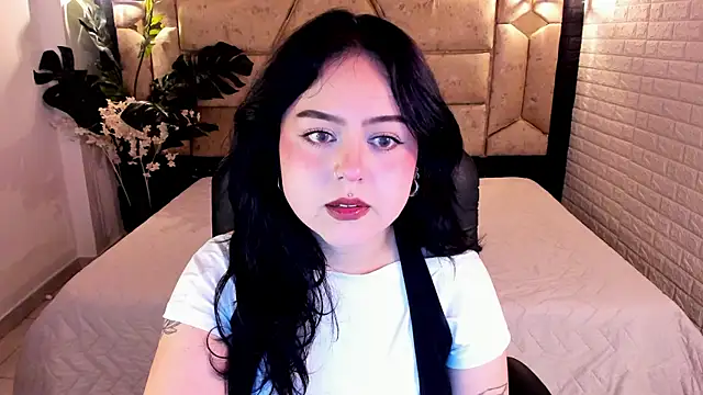 crimson tati  online show from 24, 6, 2026