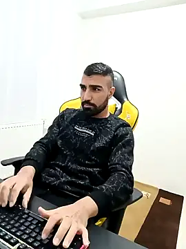 SertSikici022 online show from 5, 12, 2024