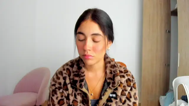 Snapshot of AriaMontgomery chatting on 26, 4, 2026 AriaMontgomery online show from 26, 4, 2026