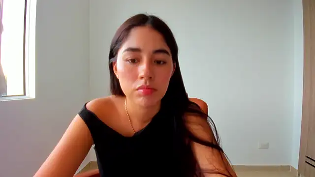 Snapshot of AriaMontgomery chatting on 2, 6, 2026 AriaMontgomery online show from 2, 6, 2026