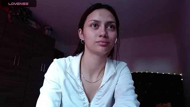 Snapshot of holy_juli chatting on 16, 9, 2025 holy juli online show from 16, 9, 2025