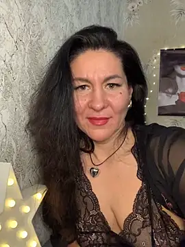 Snapshot of Tina_Moretti chatting on 21, 2, 2025 Tina Moretti online show from 21, 2, 2025