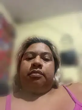 Snapshot of DanielitaWM chatting on 8, 5, 2026 DanielitaWM online show from 8, 5, 2026