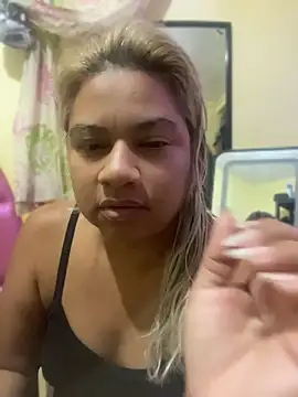 Snapshot of DanielitaWM chatting on 7, 7, 2026 DanielitaWM online show from 7, 7, 2026