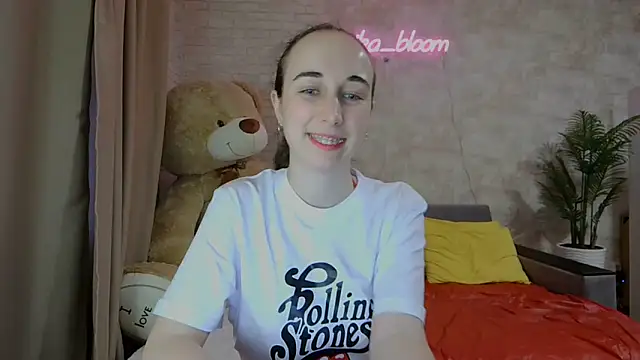 Anika bloom online show from 21, 3, 2025