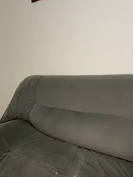 Snapshot of TipsteryRoyal chatting on 8, 4, 2026 TipsteryRoyal online show from 8, 4, 2026