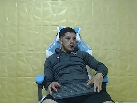 Snapshot of Deportist chatting on 17, 9, 2025 Deportist online show from 17, 9, 2025