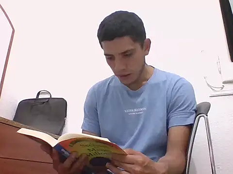 Snapshot of Deportist chatting on 30, 10, 2025 Deportist online show from 30, 10, 2025