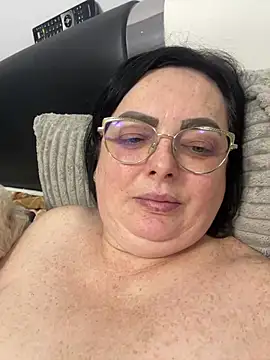 Amandamuller1982 online show from 14, 2, 2025