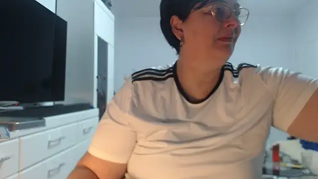 Amandamuller1982 online show from 15, 3, 2026