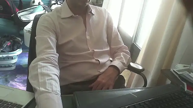 Snapshot of shyfrenchcock1 chatting on 21, 4, 2026 shyfrenchcock1 online show from 21, 4, 2026