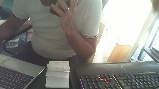 Snapshot of shyfrenchcock1 chatting on 1, 6, 2026 shyfrenchcock1 online show from 1, 6, 2026