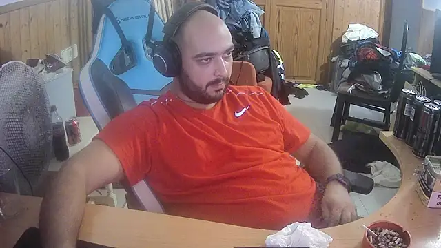 Snapshot of chicomallorca96 chatting on 14, 10, 2025 chicomallorca96 online show from 14, 10, 2025