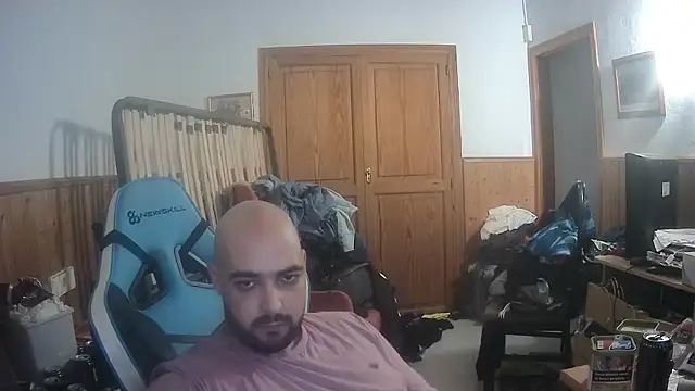 Snapshot of chicomallorca96 chatting on 23, 10, 2025 chicomallorca96 online show from 23, 10, 2025