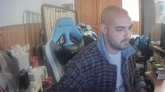 Snapshot of chicomallorca96 chatting on 17, 11, 2025 chicomallorca96 online show from 17, 11, 2025