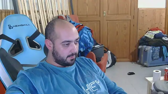 Snapshot of chicomallorca96 chatting on 8, 2, 2026 chicomallorca96 online show from 8, 2, 2026