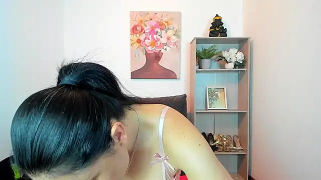 SaraMilf 69 online show from 5, 7, 2026