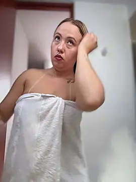 VIOLETA-25  online show from 24, 3, 2026