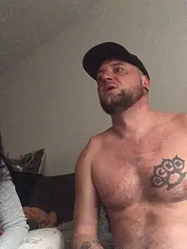 Snapshot of zra_andre chatting on 21, 12, 2024 zra andre online show from 21, 12, 2024