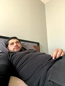 LATINMOBB online show from 5, 12, 2024