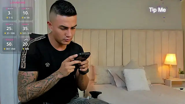 Aron Bolt online show from 12, 1, 2025