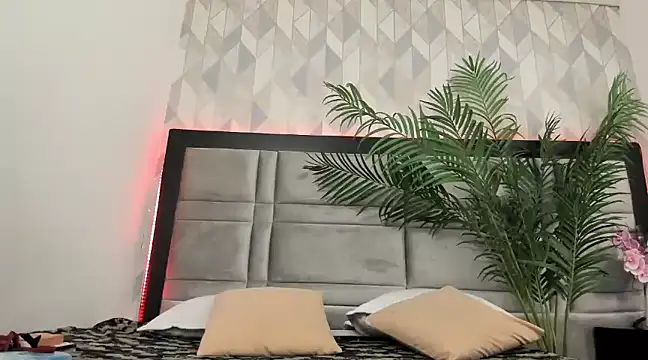 Im gaia online show from 4, 2, 2025