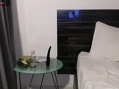 Snapshot of FaustoCock chatting on 18, 2, 2025 FaustoCock online show from 18, 2, 2025